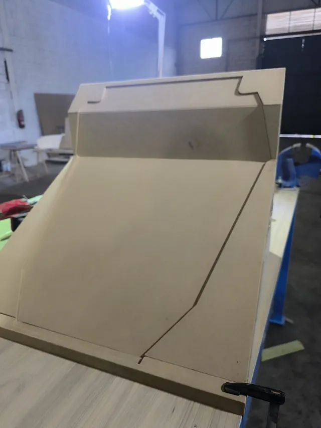 Panel con contorno y reborde